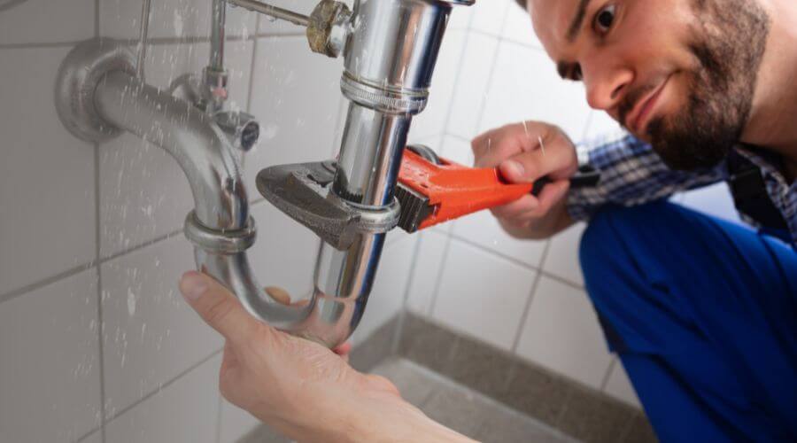 Professional same day plumber services in Ironwood, MI